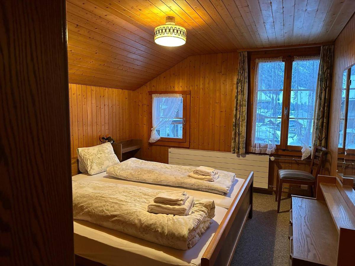 Apartment with Mountain View in Reichenbach im Kandertal, Frutigen - Lenk - Adelboden