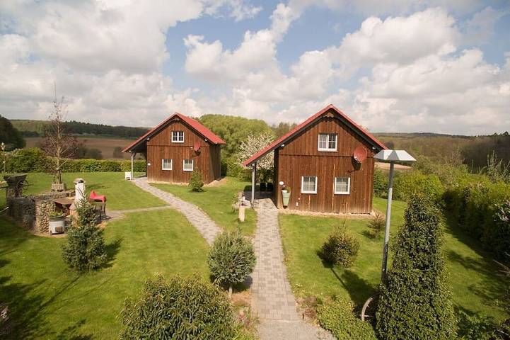 Schönes Ferienhaus in schöner Natur mit großem Garten. in Schwaigern, Kraichgau