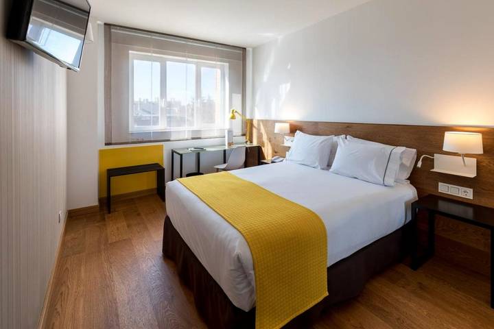 Apartamento para 2 personas, con Terraza además de Jardín y Vistas en Atocha
