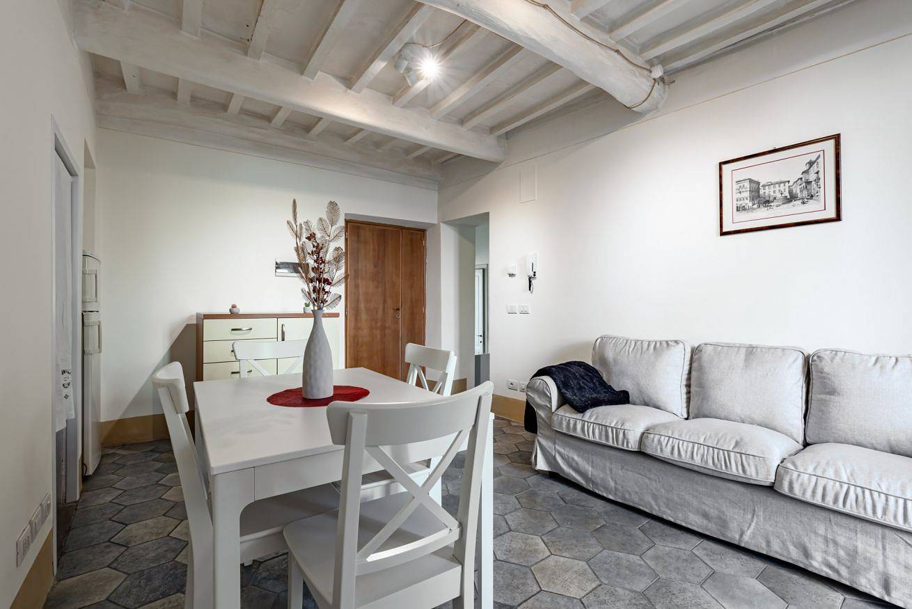 Apartamento entero, Urban Oasis: Central Apartment with Garden in Perugia, Provincia de Perugia
