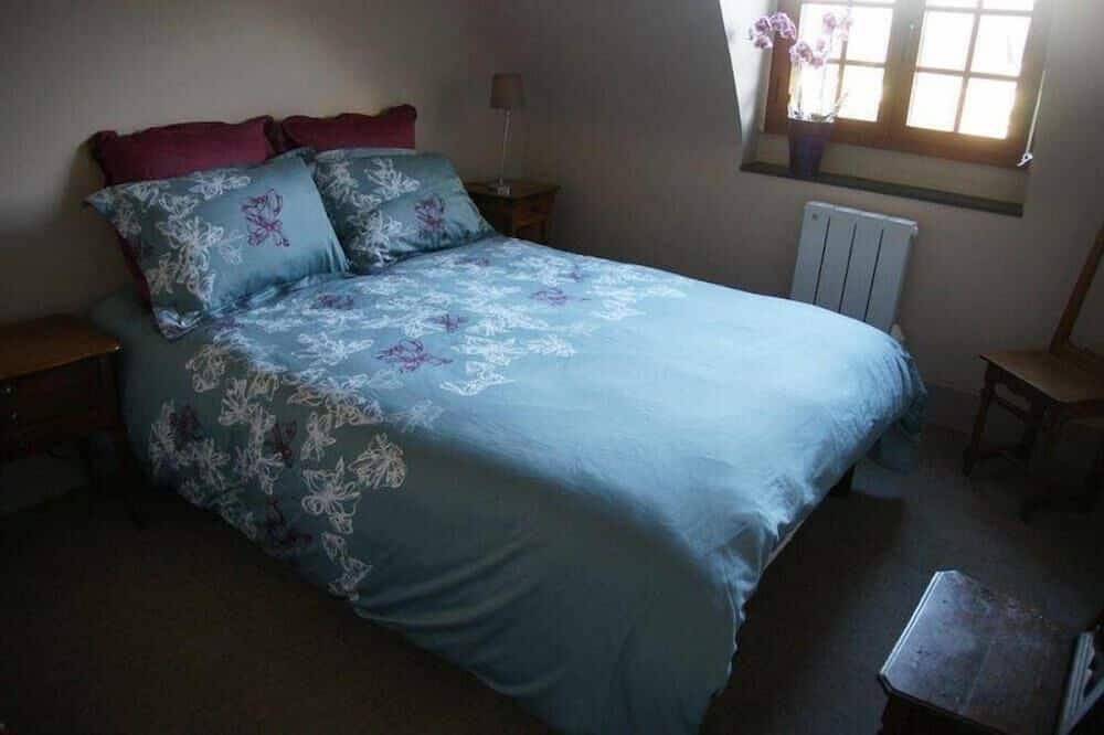 House with garden with access to the disabled in Sainte-Famille-en-Auge, Lisieux region