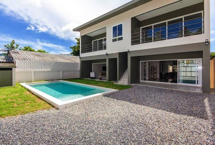 Appartement de vacances pour 8 personnes, avec jardin ainsi que piscine et vue