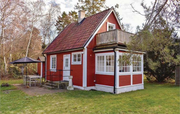 Hus för 5 Personer, med Terass och Trädgård i Höllviken