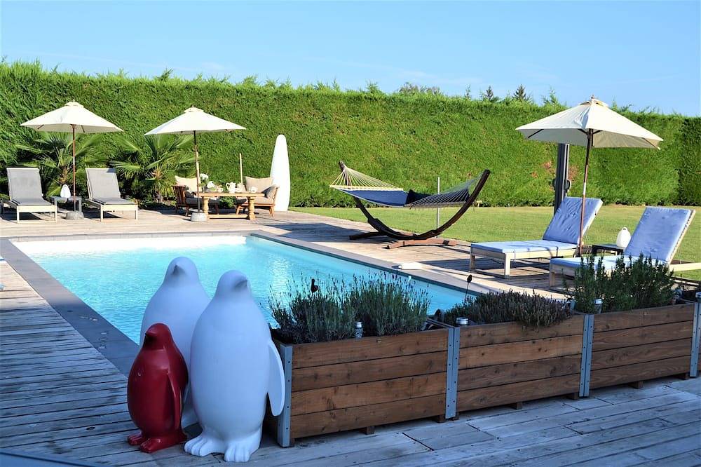 Le68320 Gite Antoinette Colmar A10Mn Heated Swimming Pool From May To Sept.Adults Only in Wickenwihr, Wickerschwihr