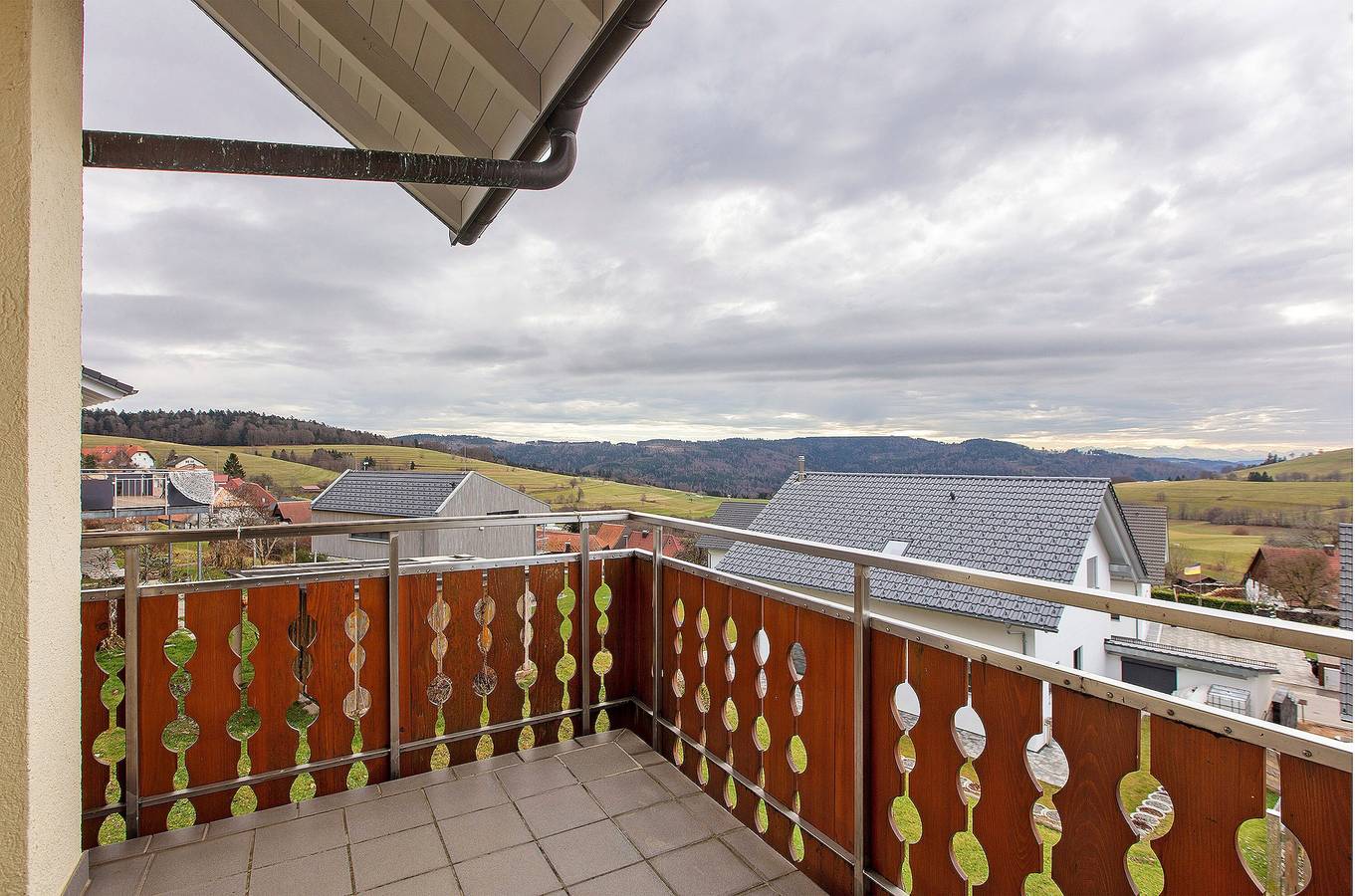 Ganze Wohnung, Ferienwohnung Alpensicht mit Bergblick, Balkon und Wlan in Schopfheim, Südschwarzwald