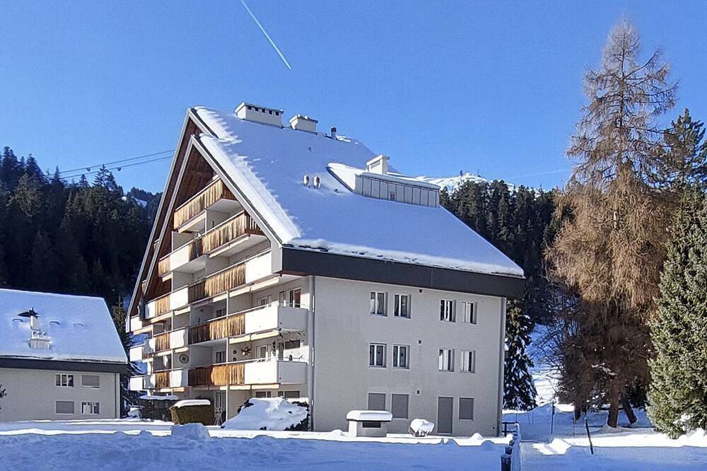 Ganze Wohnung, Ski In&Out direkt an Pisten und Gondeln Laax Murschetg in Laax - Murschetg, Laax