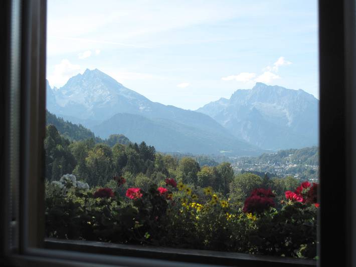Entire holiday apartment, Haus Heimfrieden - holiday flat no.1, for 2-4 persons in Berchtesgaden, Berchtesgarden Alps
