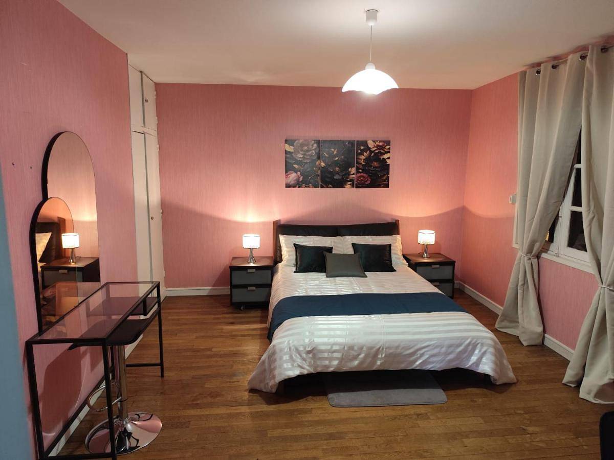 Appartement entier, Résidence de l'arc in Bourbon-Lancy, Région de Charolles