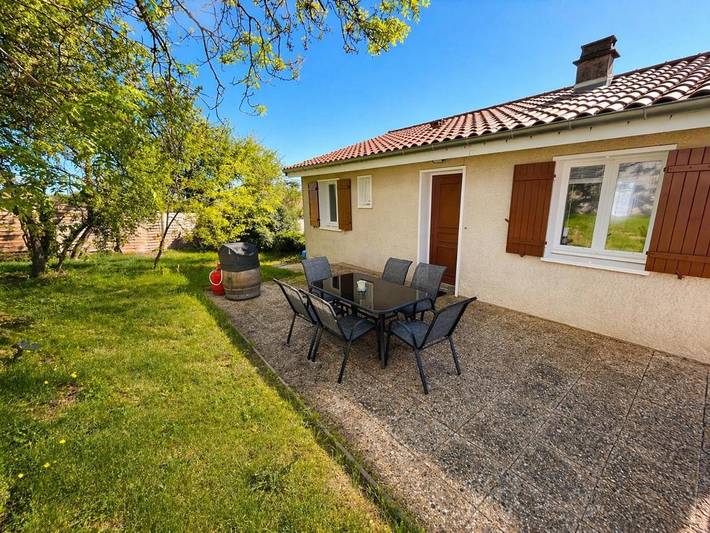 Location de vacances pour 6 personnes, avec terrasse et vue à Solutré-Pouilly - 3