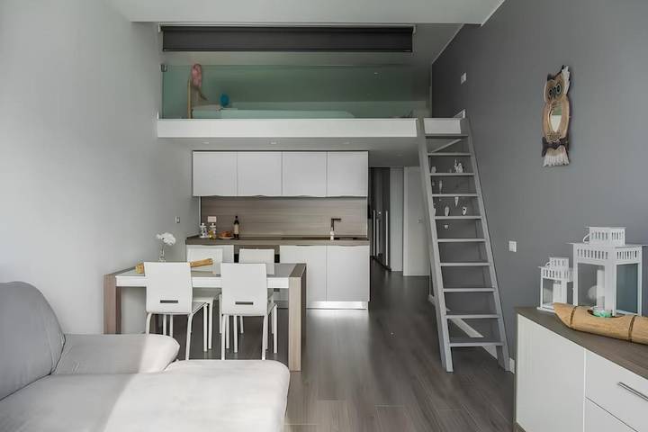 Ferienwohnung für 4 Personen, mit Garten und Seeblick sowie Balkon und Ausblick in Santa Maria Rezzonico - 3