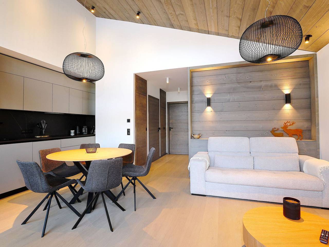 Ganze Wohnung, Neues Appartement in Pistennähe, zentrale Lage in Courchevel le Praz in Le Praz, Saint-Bon-Tarentaise