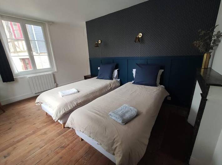 Location de vacances pour 6 personnes, avec terrasse à Cambremer - 2