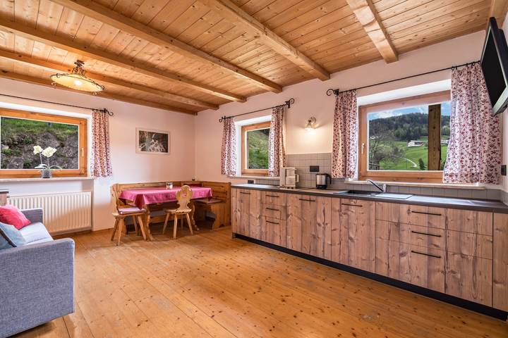 Ferienwohnung für 5 Personen, mit Balkon und Garten in Hafling - 4