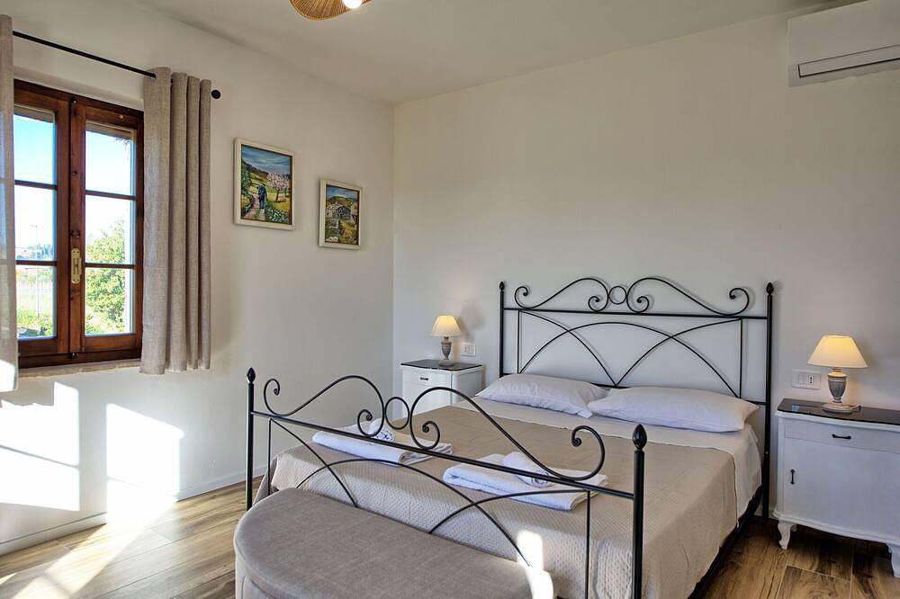 Villa en Tuoro Sul Trasimeno con 3 habitaciones, capacidad 7 in Tuoro sul Trasimeno, Lago Trasimeno