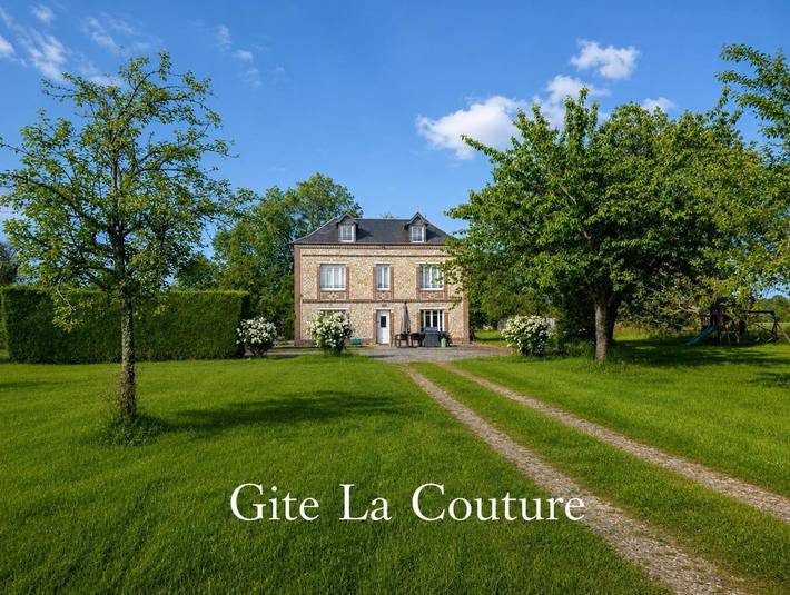 Location de vacances pour 13 personnes, avec Terrasse à Saint-Mards-de-Blacarville