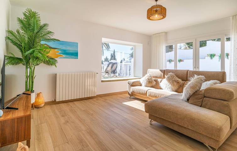 Appartement moderne avec piscine près du centre ville de Mijas in Mijas Pueblo, Mijas