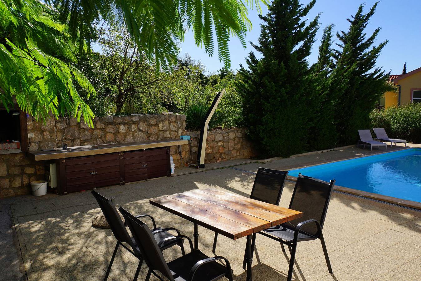 Ganze Wohnung, Apartments Sunny in Cesarica, Naturpark Velebit