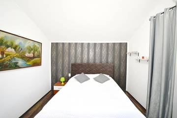 Villa for 8 People in Montenegro, Photo 1