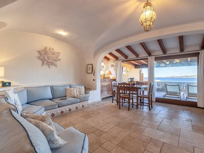 Ferienhaus für 8 Personen, mit Terrasse und Garten in Costa Smeralda - 4