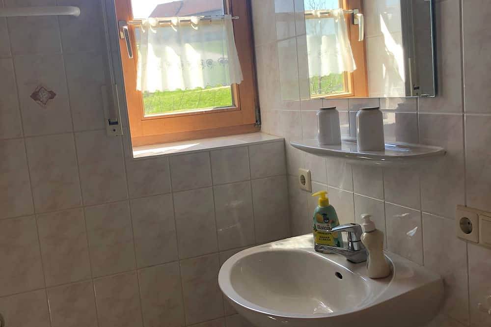 Ganze Wohnung, Ferienwohnung Sonnenaufgang auf Biobauernhof im schönen Oberallgäu in Altusried, Bayerisch Schwaben