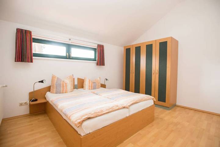 Ferienhaus für 9 Personen, mit Garten in Jabel - 2