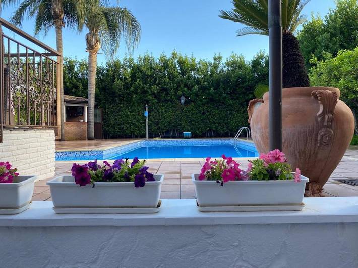 Appartamento per 4 persone, con Terrazza e Piscina nonché Panorama a Scafati