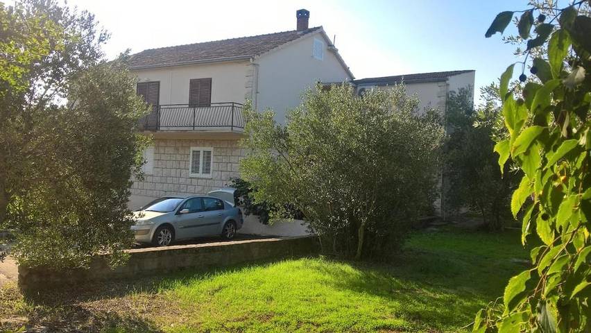 Maison d’hôte pour 2 personnes, avec Terrasse ainsi que Jardin et Vue en Korcula