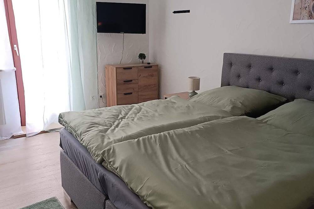 Ganze Wohnung, Gemütliches Dreibettzimmer in Friedenfels, Ostbayern