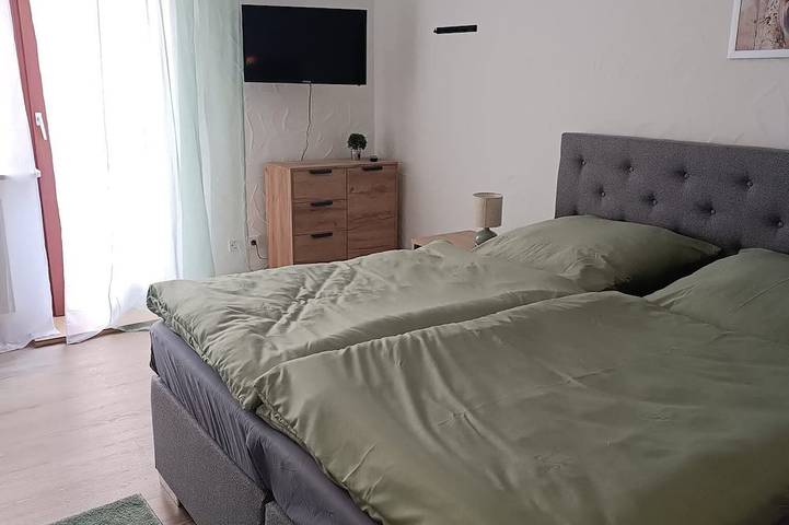 Ganze Wohnung, Gemütliches Dreibettzimmer in Friedenfels, Ostbayern