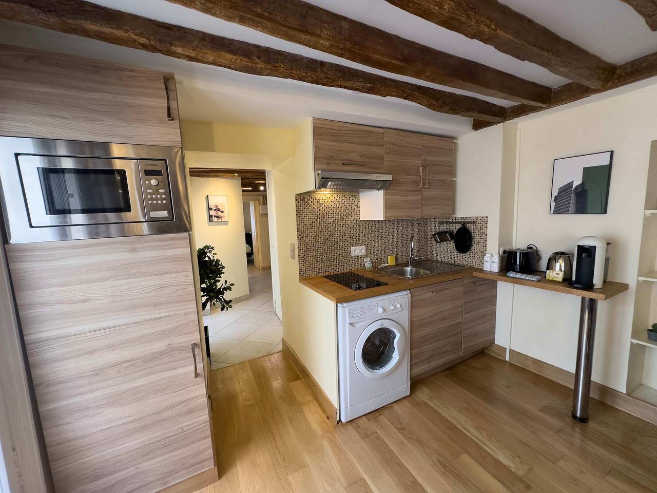 Appartement entier, Charming  Tuileries    1 Bed Apt in  the Centre  of Paris in Paris 1er Arrondissement, Paris