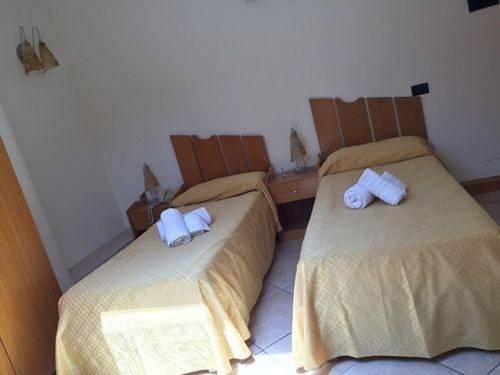 Double Room Single Use in Giffoni Valle Piana, Costa tirrenica Campania