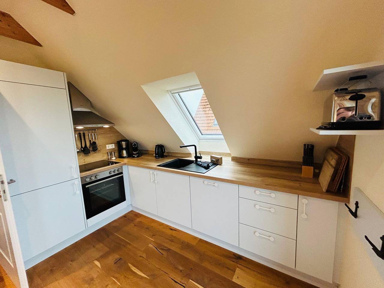 Ganze Wohnung, Strandnah - Hunde willkommen - Whirlpool - Sauna - Garten eingezäunt in Neßmersiel, Dornum