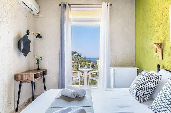 Hôtel pour 2 personnes, avec piscine dans Stafylos - 2