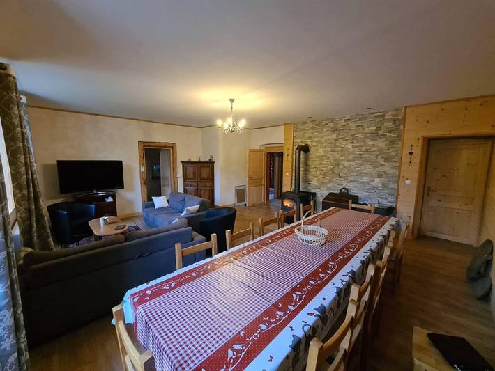 Chalet Saint-François in Saint-Maurice-Crillat, Französischer Jura