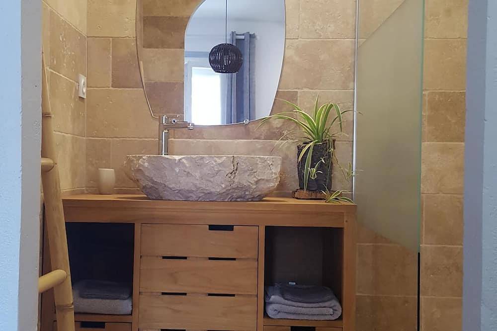 Entire apartment, Large apartment, exceptional sea view, seafront, Argeles Plage, Climatisation in La Côte Vermeille, Argelès-sur-Mer