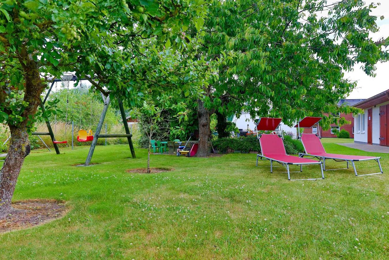 Ganze Ferienwohnung, Ferienwohnung mit Terrasse und Garten  in Groß Kordshagen, Stralsund Umland