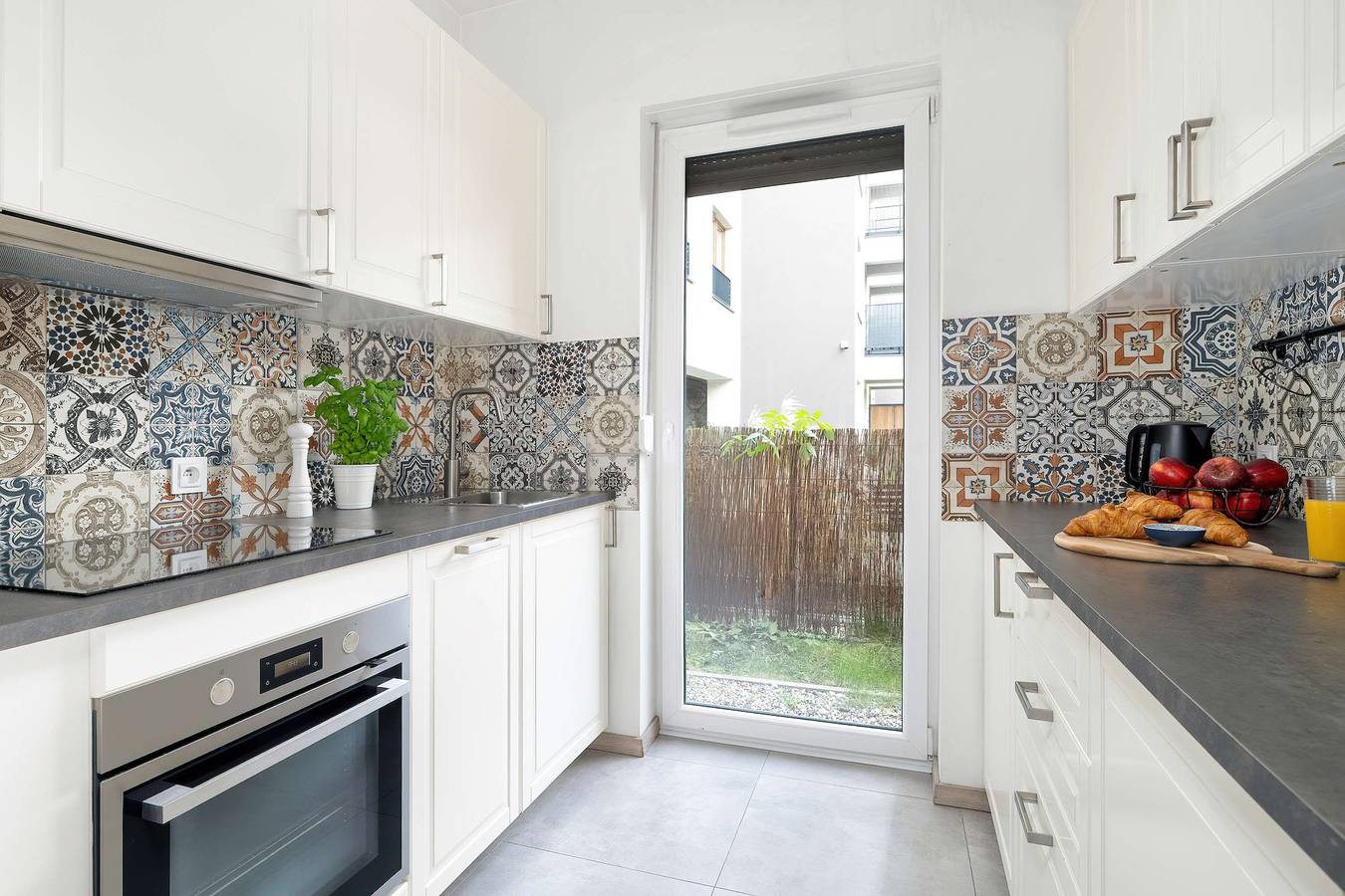Apartamento entero, Elegant Apartment | Parking, Garden and Bath. in Łazarz, Poznań