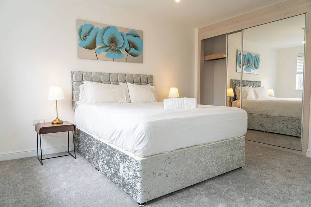 3 Bedroom, 3.5 Bathroom House, Goodwood, Chichester in Chichester, South Downs