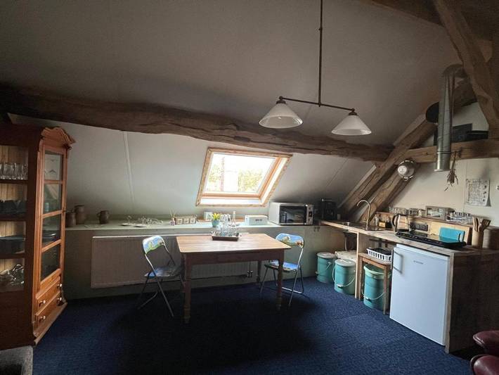 Gîte pour 2 personnes, avec terrasse ainsi que jardin et vue à Lormes - 4