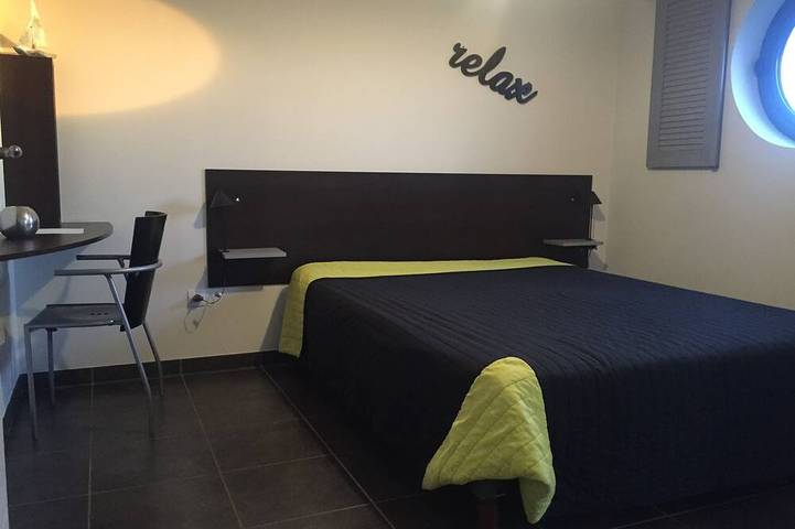 Location de vacances pour 5 personnes, avec Terrasse et Jardin dans Plage de Kerhornou