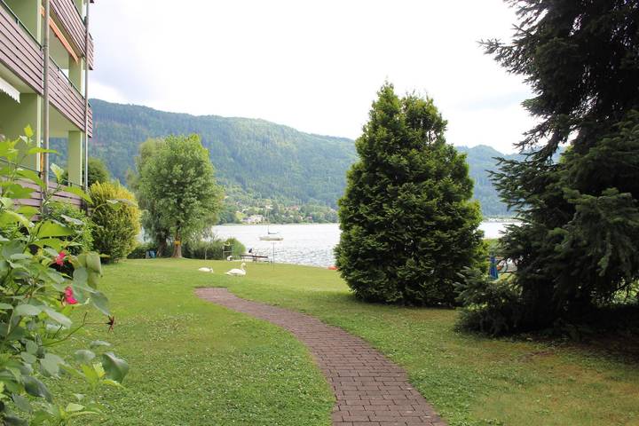 Ferienwohnung für 4 Personen, mit Ausblick und Balkon sowie Seeblick und Garten, kinderfreundlich am Ossiacher See - 3
