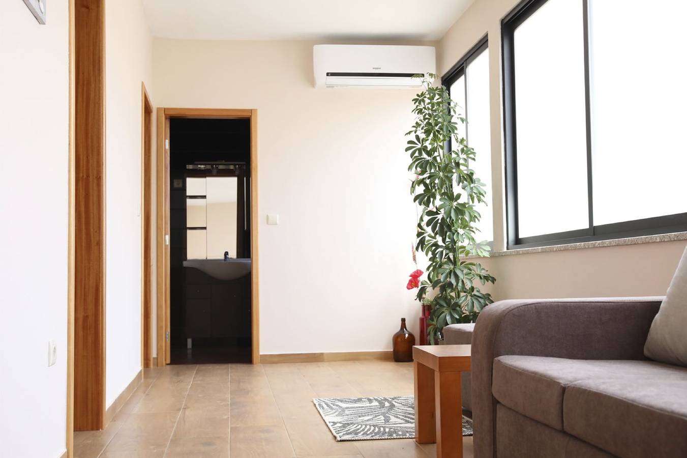 Casa de férias 'Casa Do Lagar' com vista para a montanha, Wi-Fi e ar condicionado in Agilde, Distrito de Braga