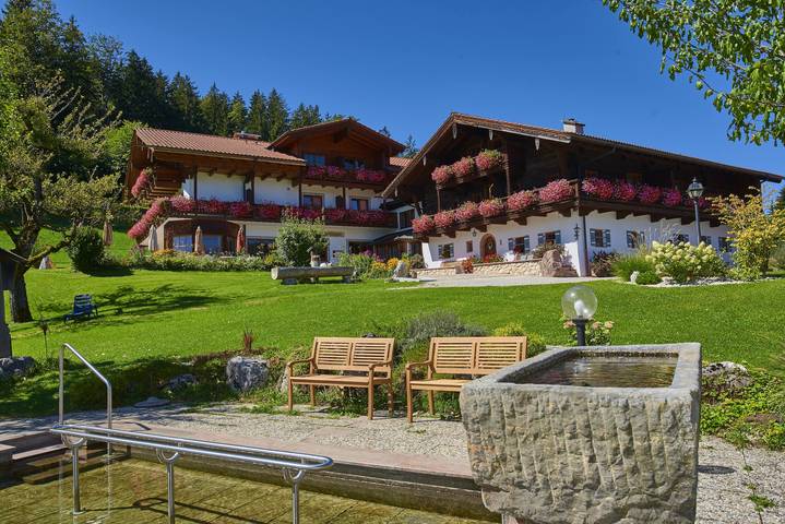 Hotel, mit Balkon und Terrasse sowie Garten und Sauna