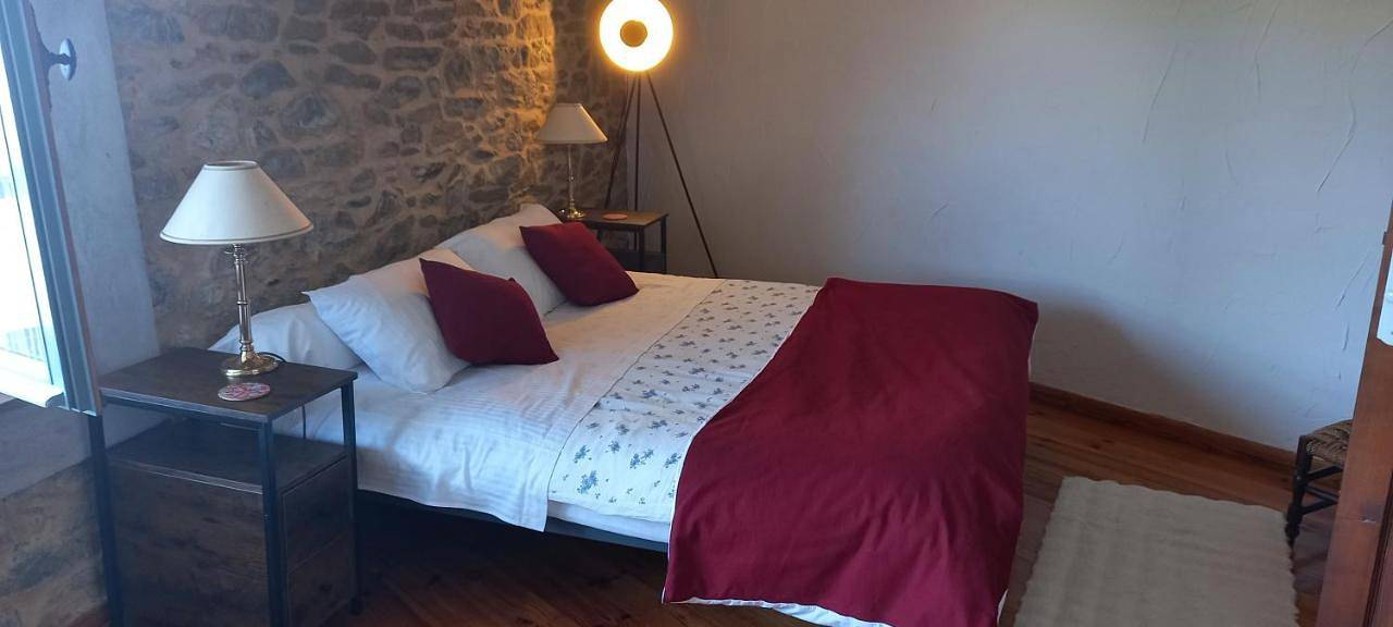 Chambres d'hôtes Sous L'Olivier in Trausse, Région de Carcassonne