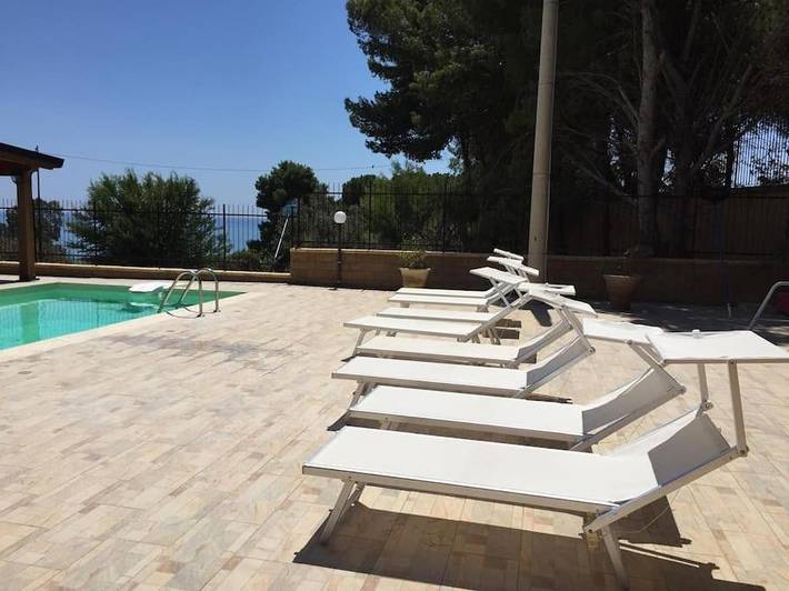 Gîte pour 8 personnes, avec piscine ainsi que jardin et vue à Porto Empedocle - 2