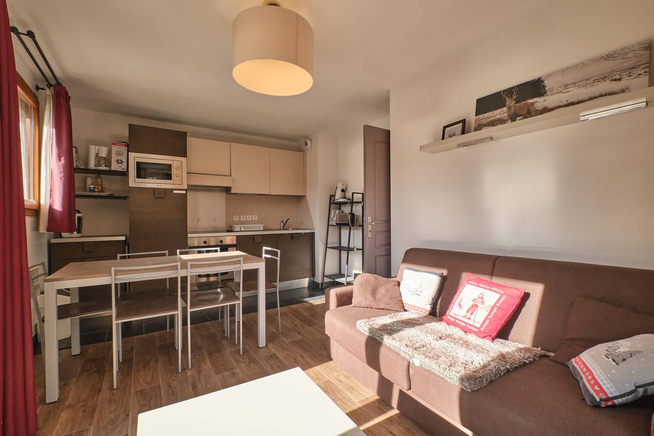 Ganze Wohnung, Ferienwohnung 'Coeur D'ours' mit Bergblick und Balkon in Mont-de-Lans, Les Deux Alpes