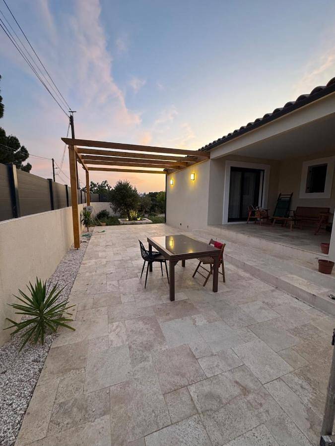 Casa de vacaciones para 4 personas, con terraza y jardín - 1