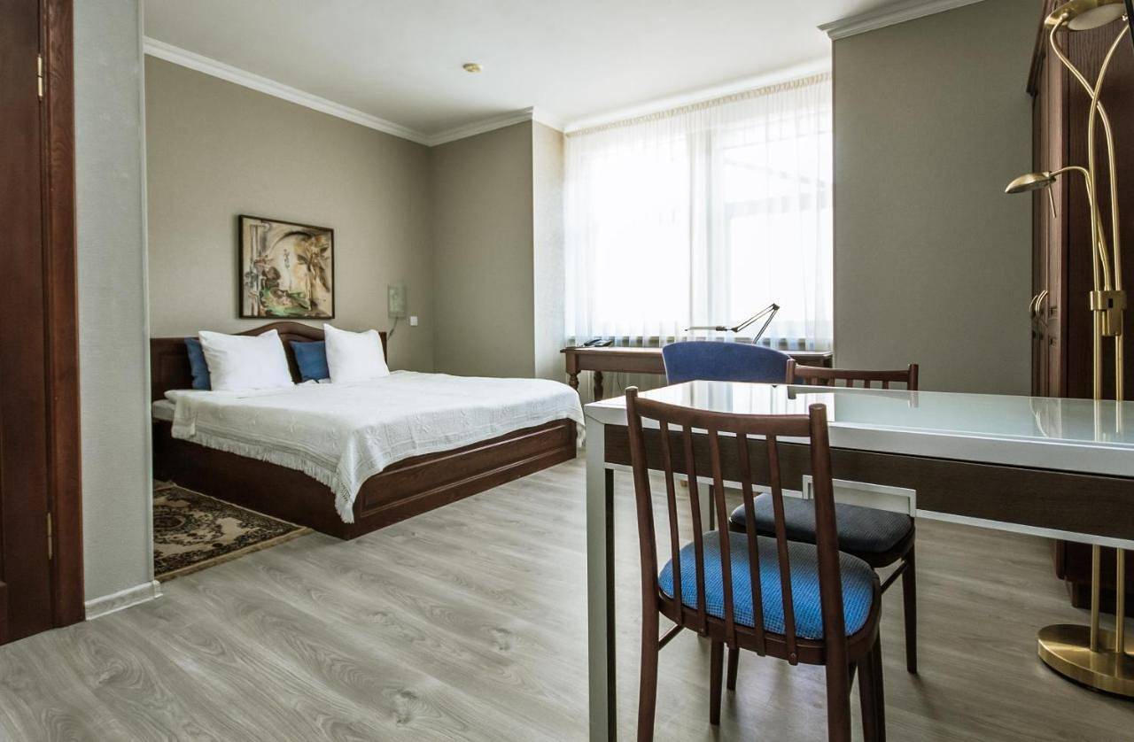 Apartmenthotel für 2 Personen mit Garten in Riga, Livland