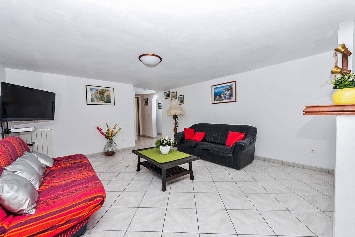 Rez-de-villa T4, 85 m², piscine, 4 km de Cassis in Carnoux-en-Provence, Région de Marseille