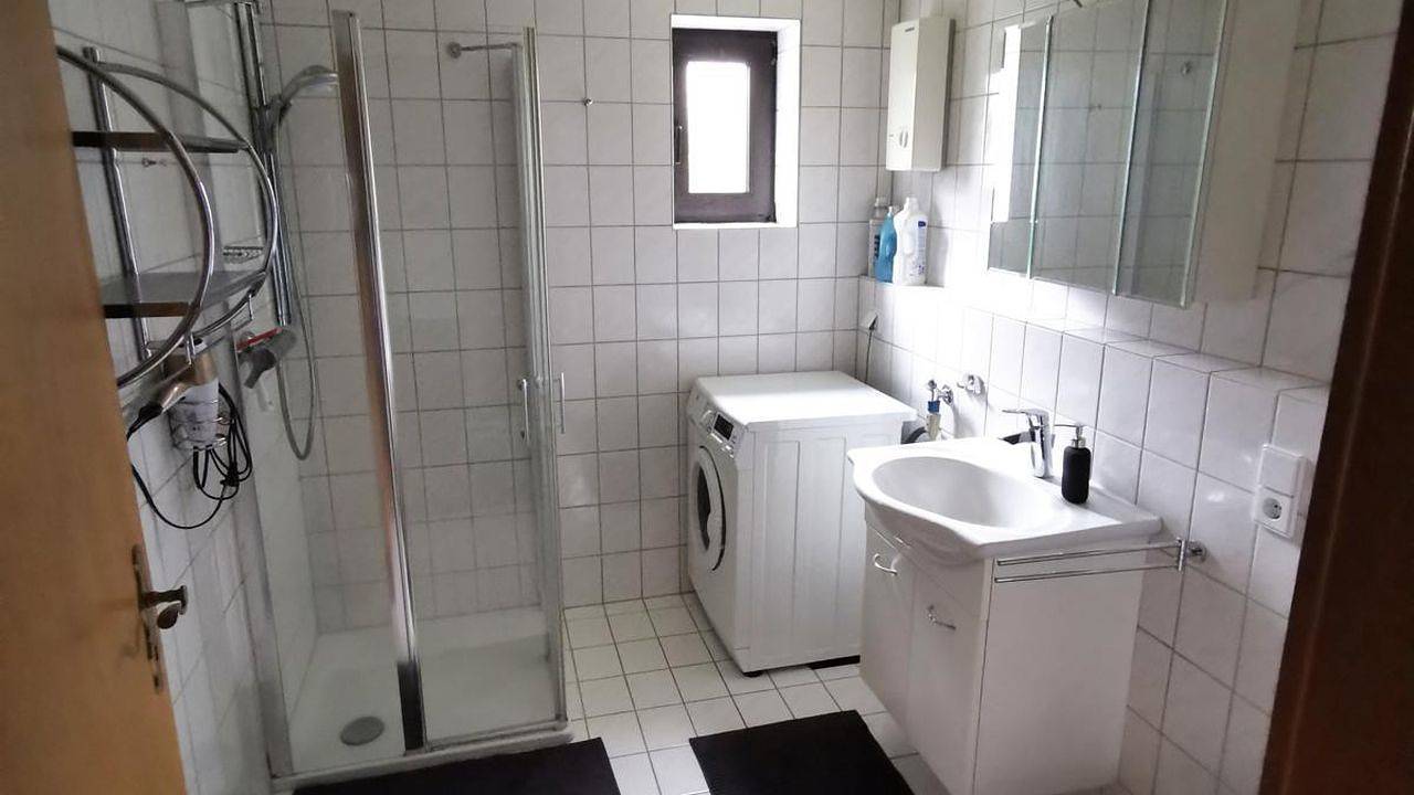 Geheel vakantieappartement, Vakantieappartement voor 3 personen met terras in Daun, Vulkaan-Eifel
